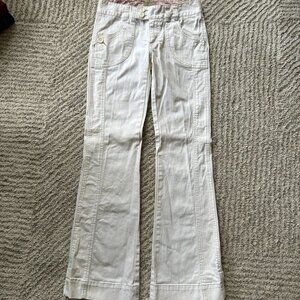 VINTAGE American Eagle White Jeans!